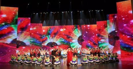 涼都發(fā)布|2018年中國涼都&middot;六盤水消夏文化節(jié)閉幕式暨六盤水市第三屆&ldquo;群星獎&rdquo;頒獎晚會舉行