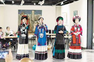 文學扶貧看涼山 文藝交流展風采